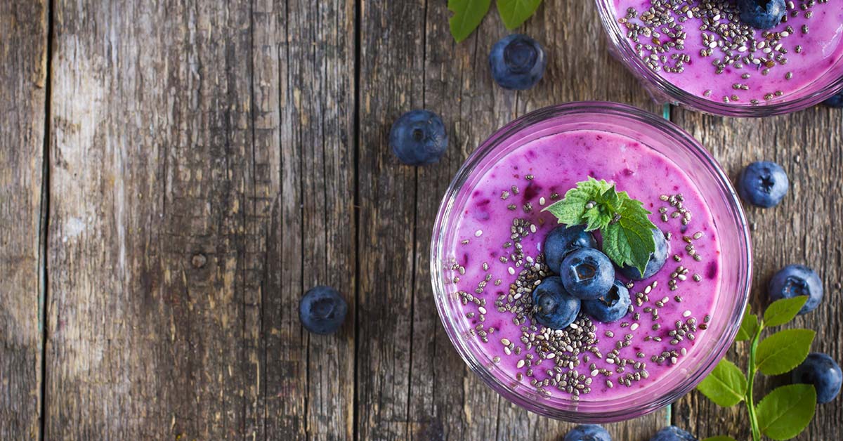 Φωτογραφία από SMOOTHIE ΜΕ ΜΟΥΡΑ ΚΑΙ ΣΠΟΡΟΥΣ CHIA